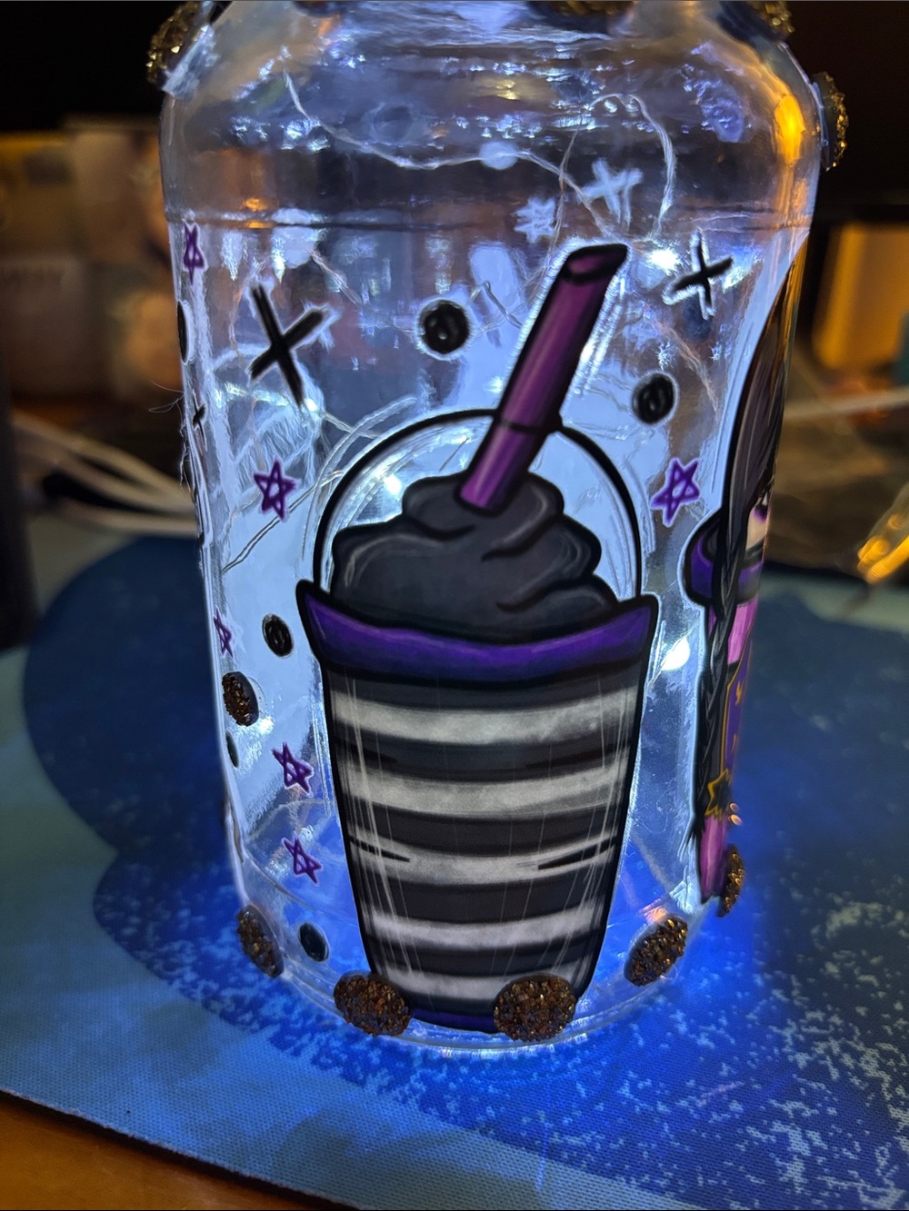 Gothic Light-Up Jar & 2 Motel Keychains Bundle - Picture 7 of 8